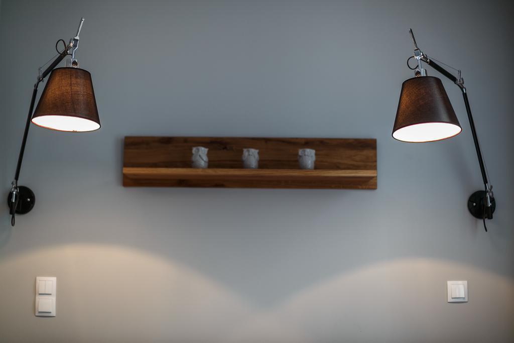 Apartament Em Klimatyzacja&Parking Rzeszów Kültér fotó