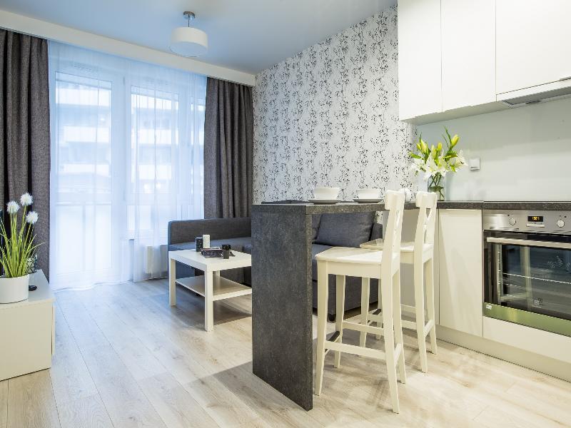 Apartament Em Klimatyzacja&Parking Rzeszów Kültér fotó