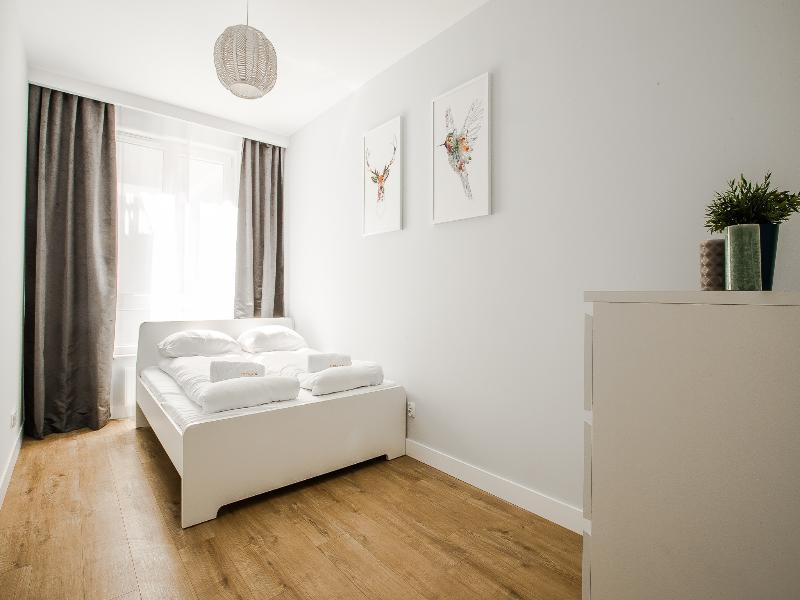 Apartament Em Klimatyzacja&Parking Rzeszów Kültér fotó